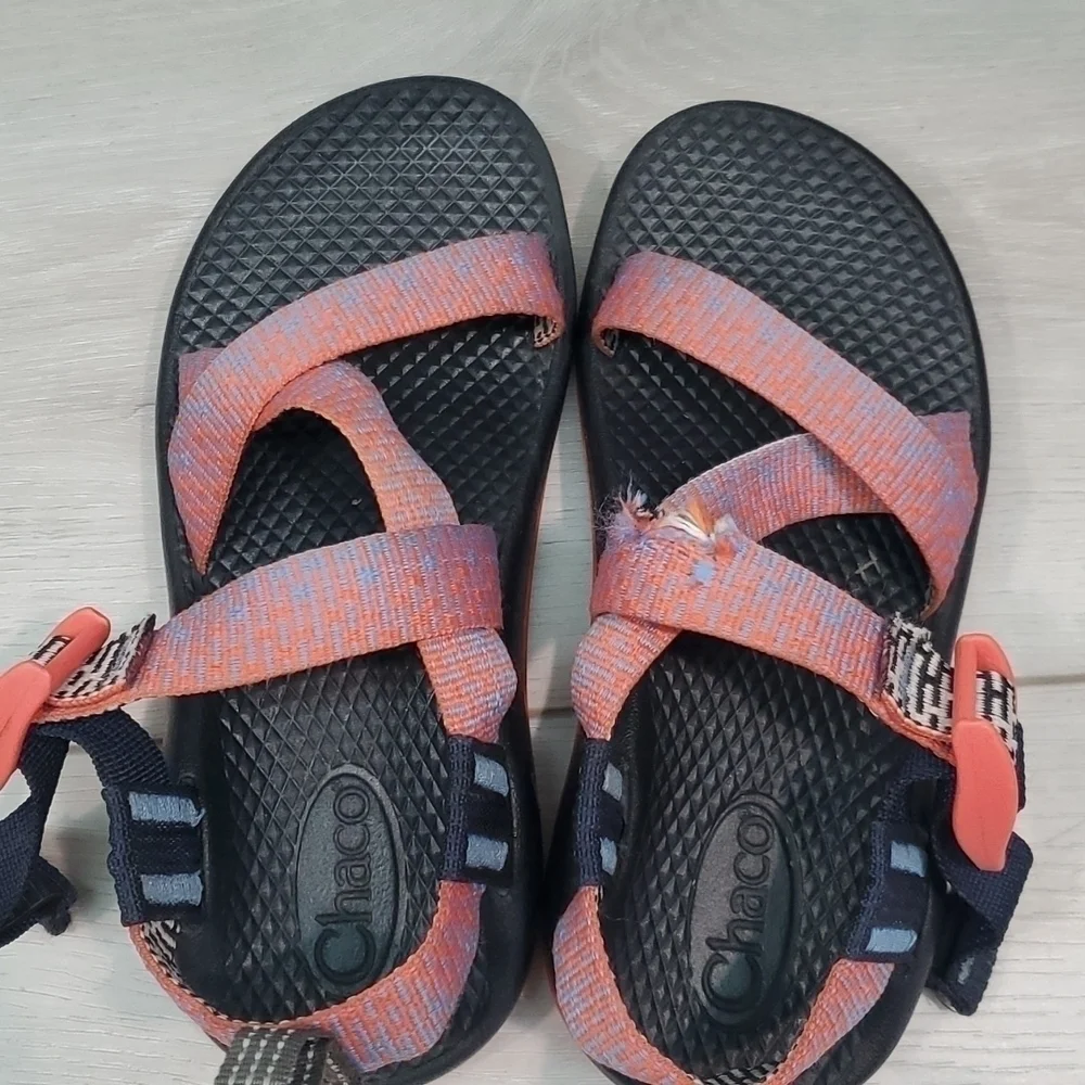 Chaco Z/1 Kids Bigs Girl Penny Coral Outdoor Sandals shoes sz 12